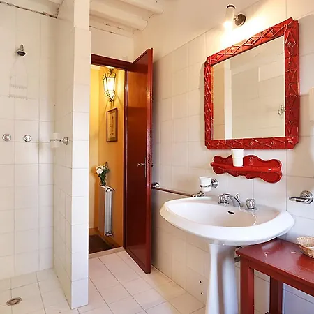 Casa Luteus
